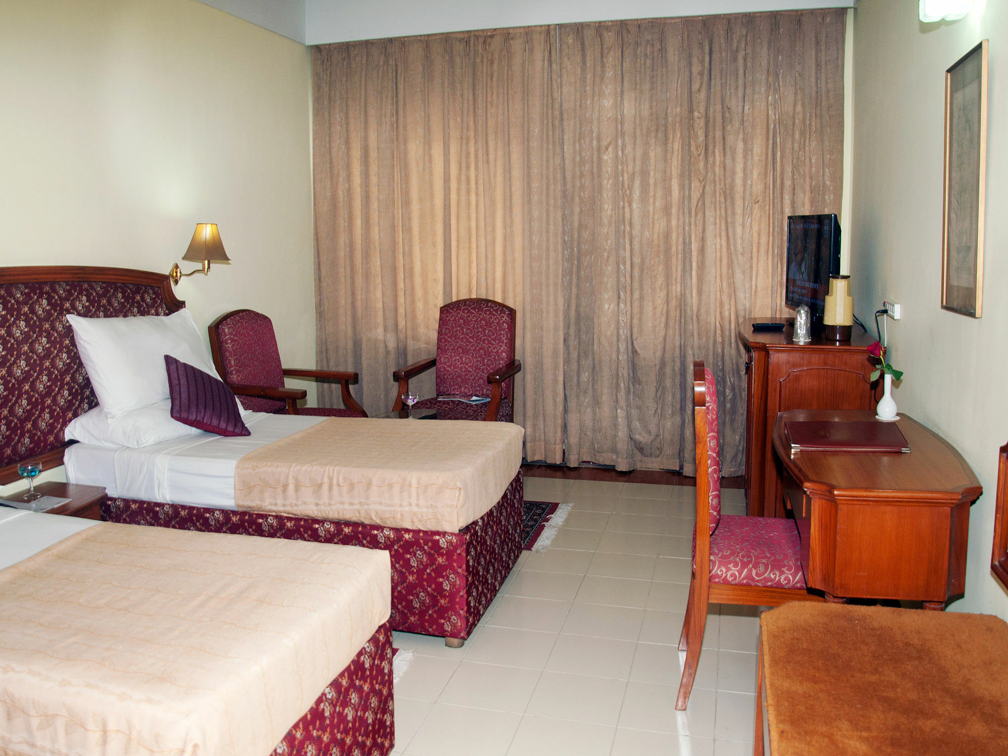 Hotel Kalinga Ashok Bhubaneswar Zewnętrze zdjęcie